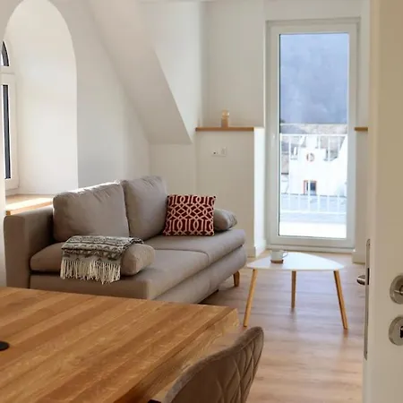 Helles Apartment Mit Balkon In Toplage! Verbandsgemeinde Verbandsgemeinde Traben-Trarbach Buitenkant foto
