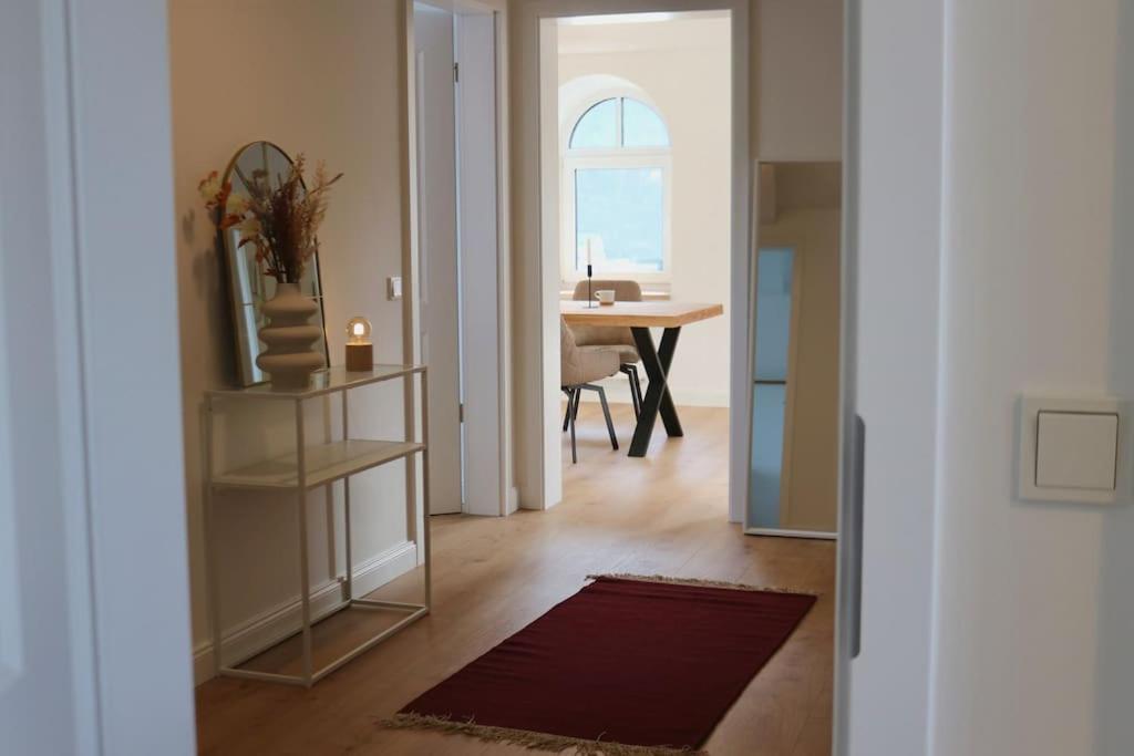 Apartment Helles Mit Balkon In Toplage!