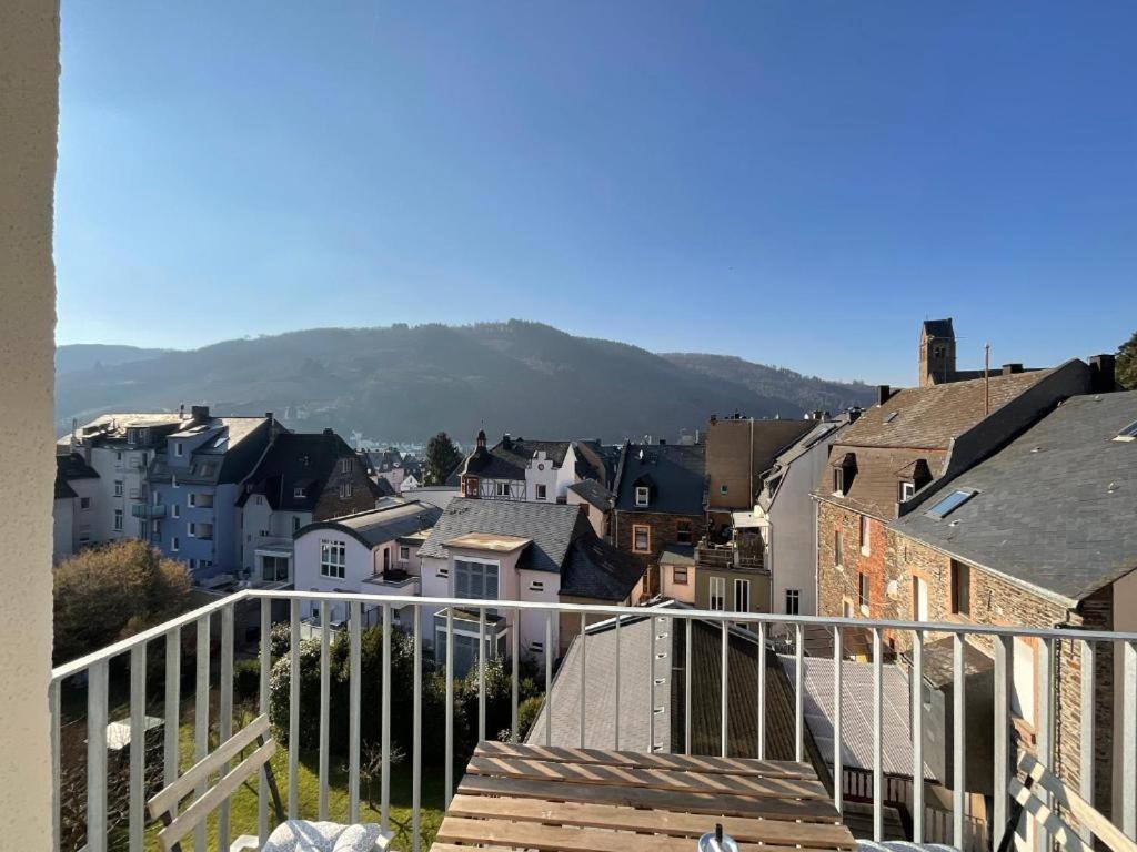 Helles Mit Balkon In Toplage! Apartment